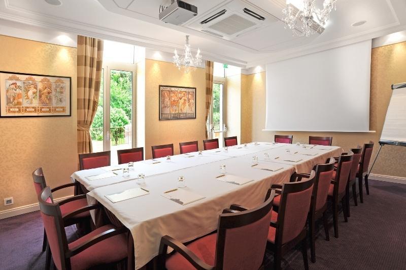 Hotel Princesse Flore Royat Kültér fotó